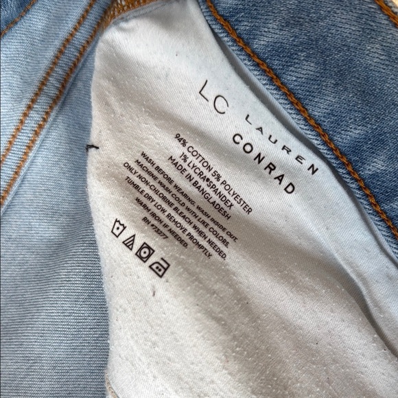 LC Lauren Conrad Blue Boyfriend Jeans with Distressed Knee - Picture 3 of 5